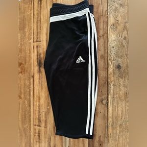Adidas knee cropped soccer pant. Size S.